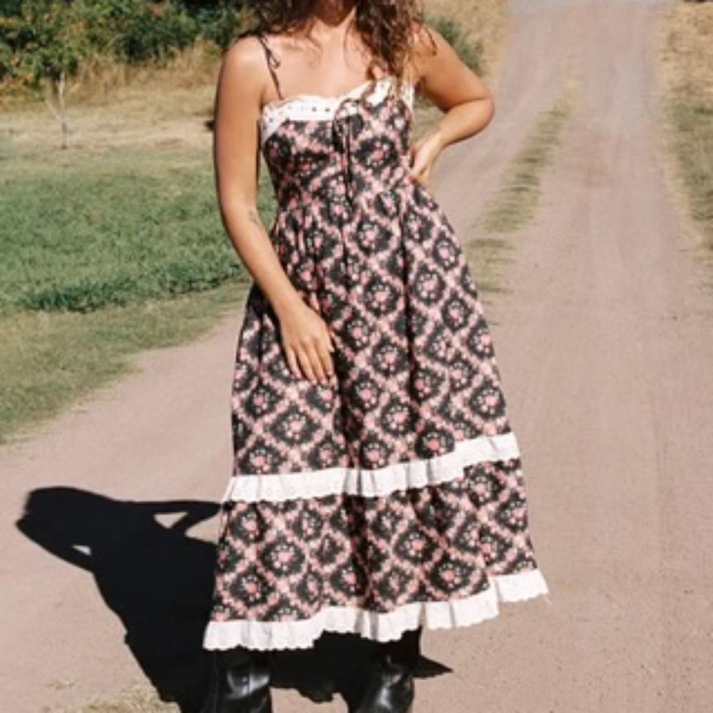 ISO Emma Dress Night Rose Lattice
